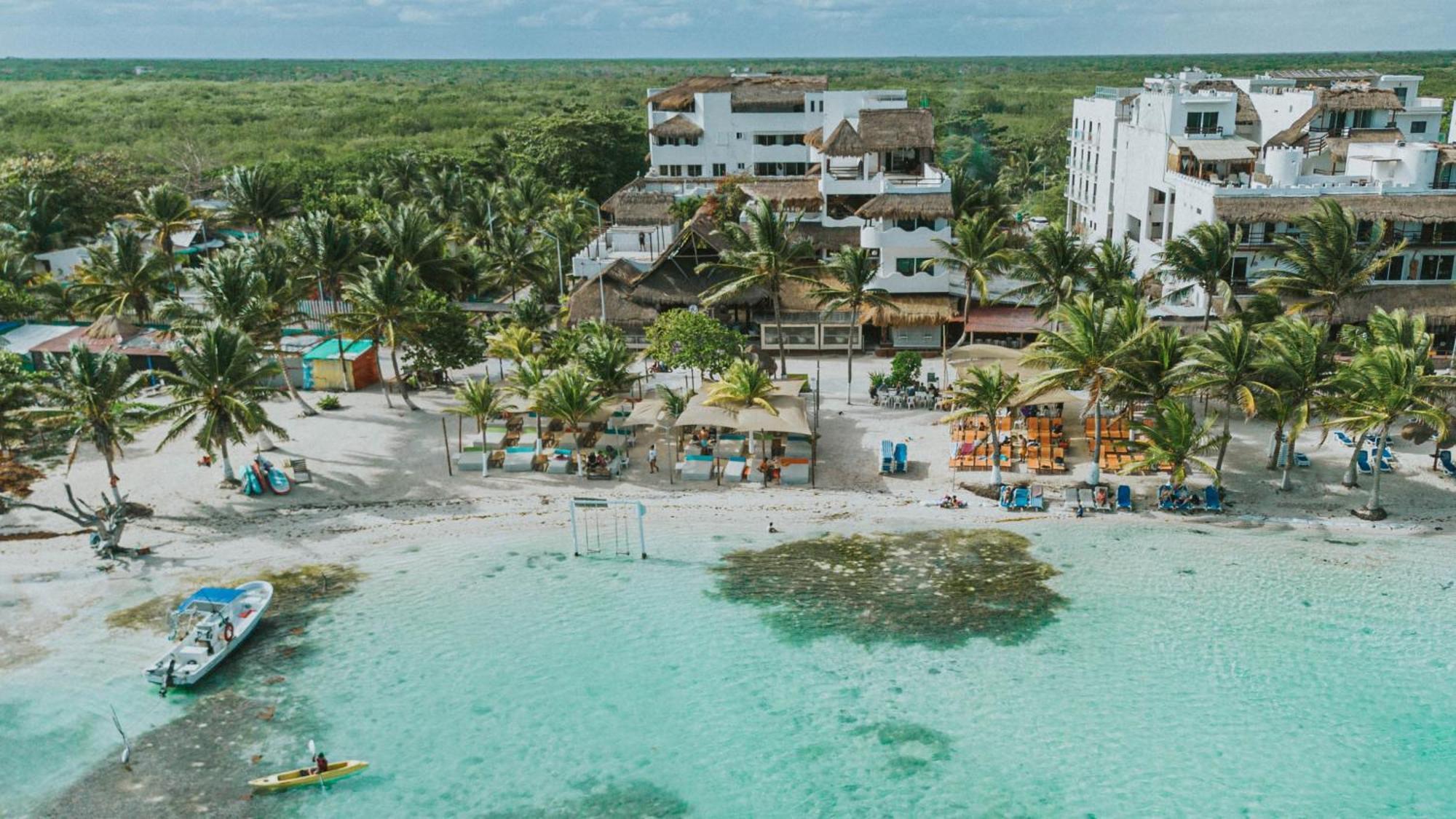 40 Canones Mahahual Exterior photo