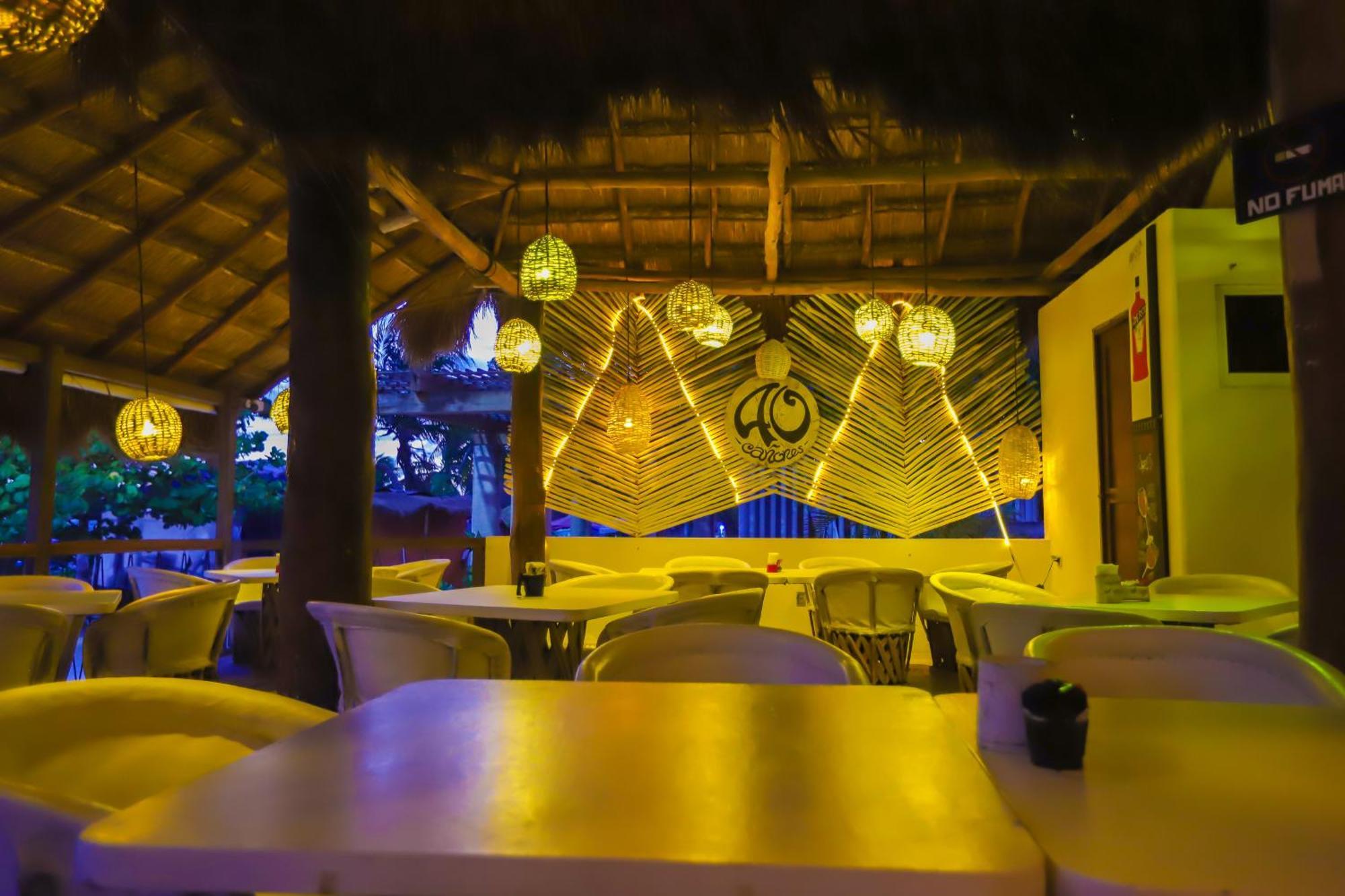 40 Canones Mahahual Exterior photo