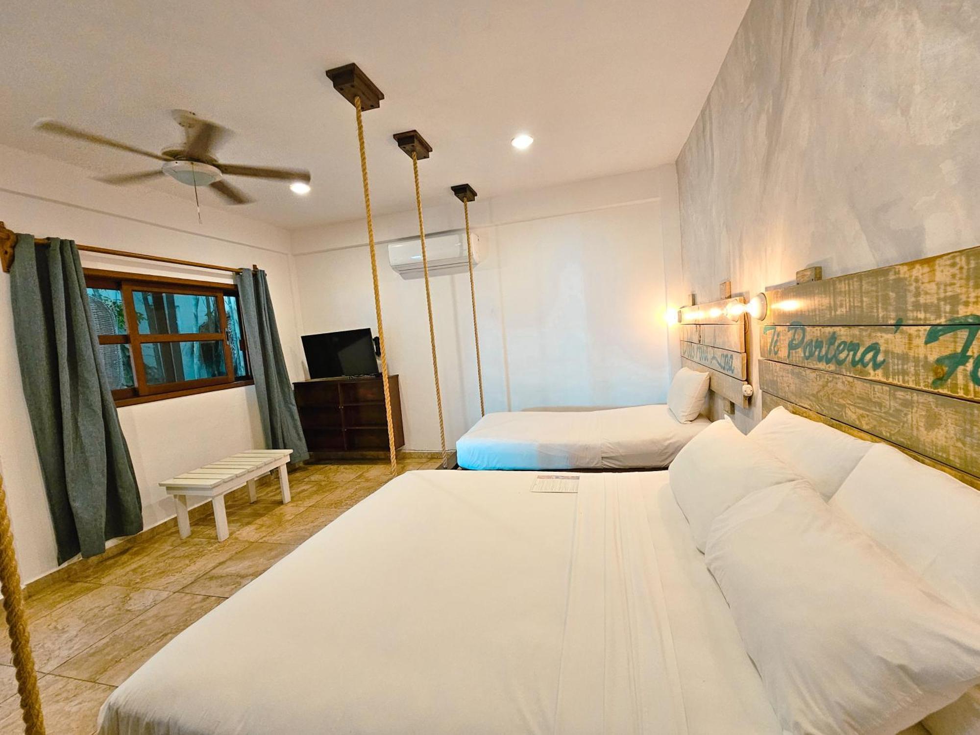 40 Canones Mahahual Exterior photo